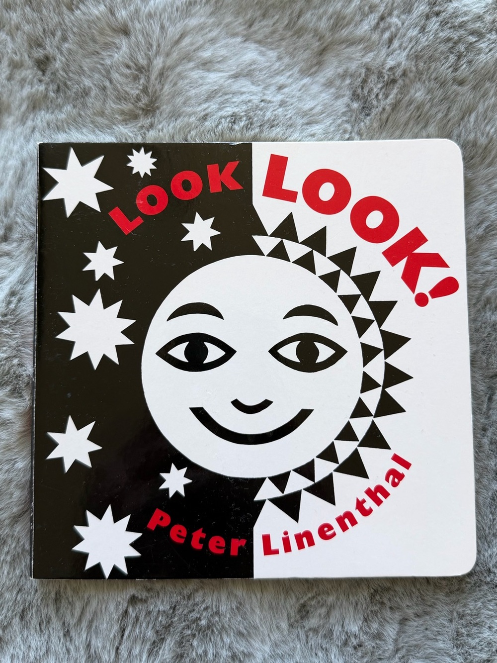 Look, Look!: A High Contrast Board Book